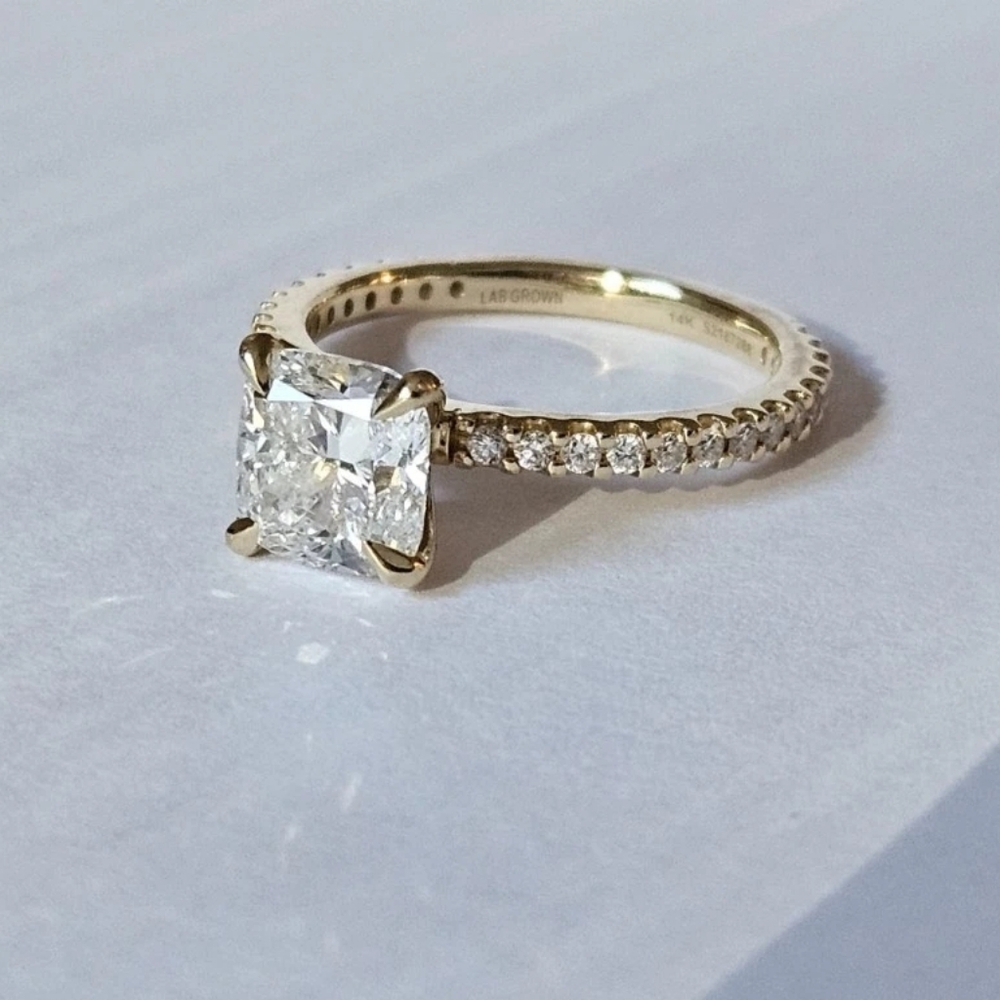 2.56CT D VS1 Yellow Gold 14K Cushion Brilliant Diamond Engagement Ring